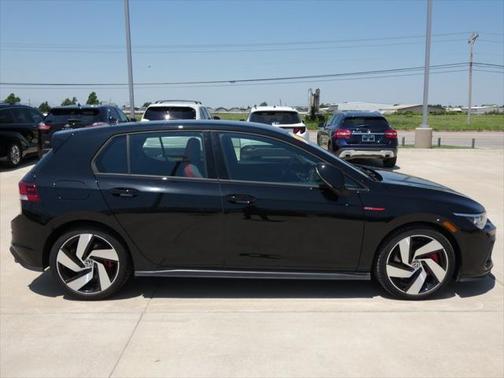 2024 Volkswagen Golf GTI 2.0T S DSG