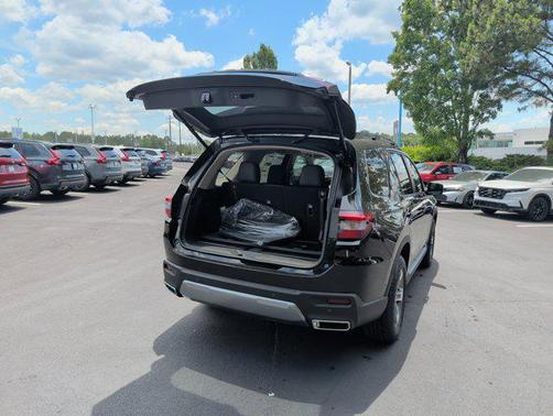 Crystal Black Pearl 2026 Honda Pilot EX-L