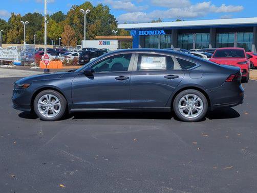 2025 Honda Accord LX 1.5T