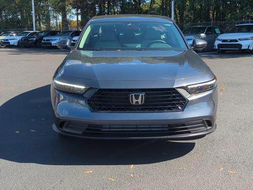 2025 Honda Accord LX 1.5T