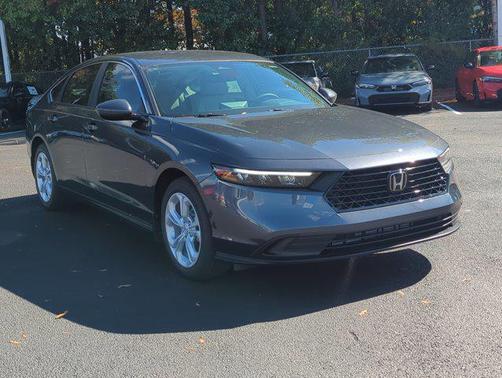 2025 Honda Accord LX 1.5T