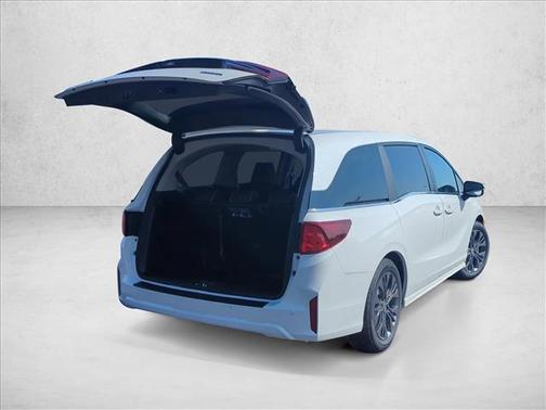 Platinum White Pearl 2026 Honda Odyssey Touring