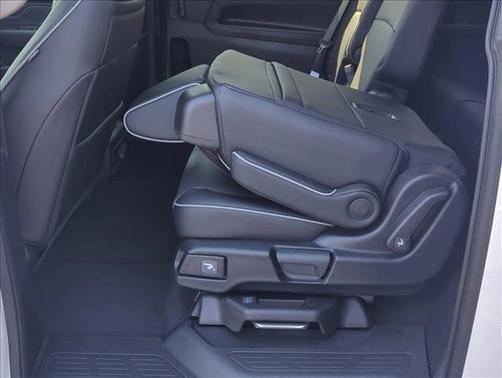 Platinum White Pearl 2026 Honda Odyssey Touring
