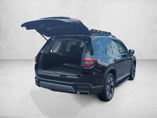 Crystal Black Pearl 2026 Honda Pilot Elite