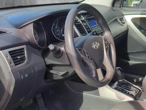 2016 Hyundai Elantra GT Base