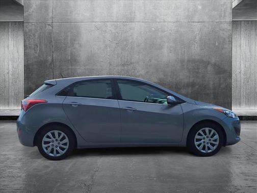 2016 Hyundai Elantra GT Base