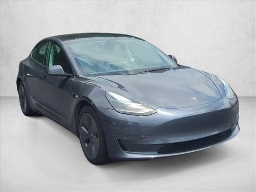 Midnight Silver Metallic 2023 Tesla Model 3 Standard Range