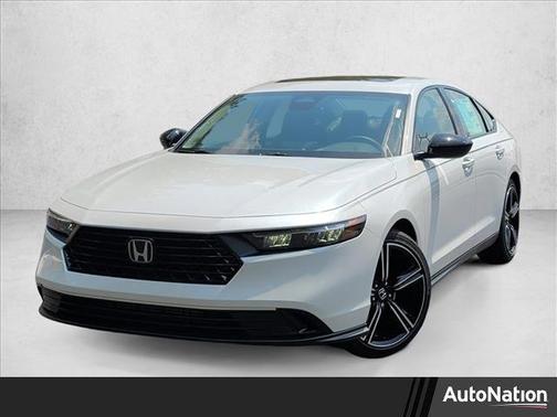 Platinum White Pearl 2026 Honda Accord SE
