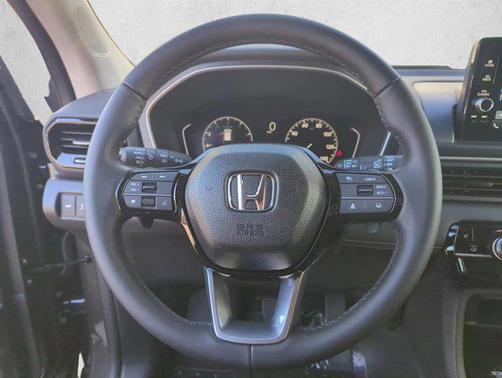 Modern Steel Metallic 2025 Honda Pilot EX-L