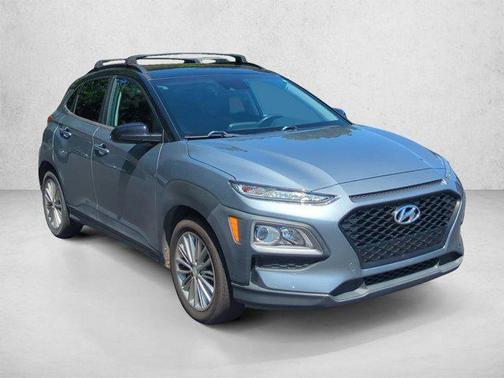 Sonic Silver w/Black Roof 2020 Hyundai KONA SEL
