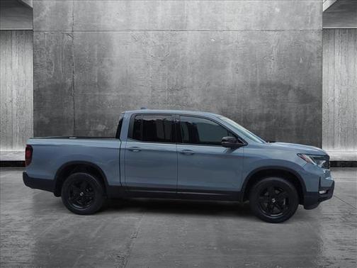 2023 Honda Ridgeline Black