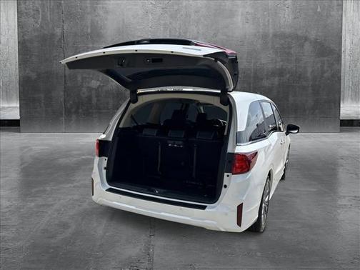 2025 Honda Odyssey Touring