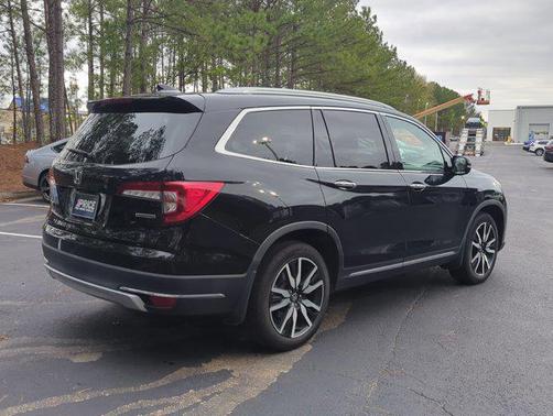 2019 Honda Pilot Touring 8-Passenger