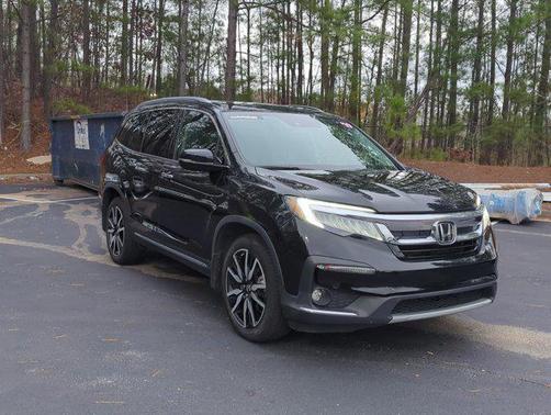 2019 Honda Pilot Touring 8-Passenger