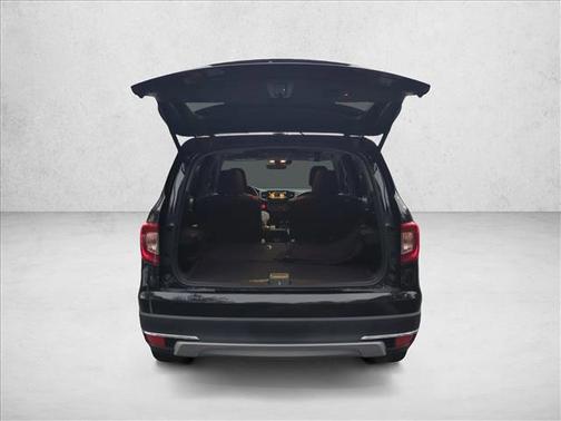 2019 Honda Pilot Touring 8-Passenger