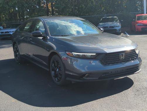 2025 Honda Accord Sport SE 1.5T