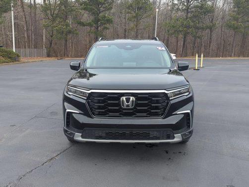 2024 Honda Pilot Touring 8-Passenger