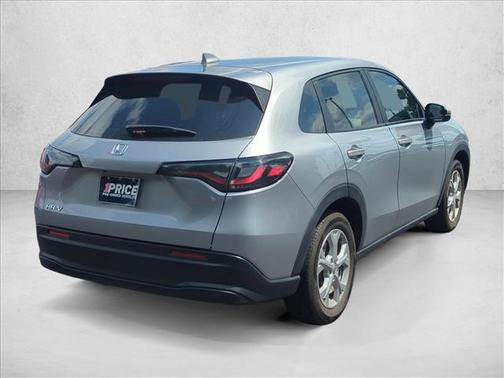 Lunar Silver Metallic 2025 Honda HR-V LX