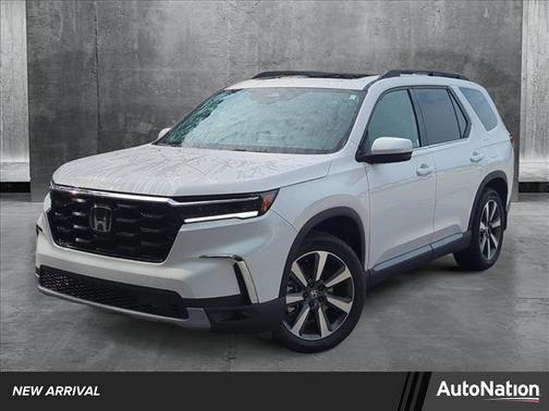 2025 Honda Pilot Touring 8-Passenger