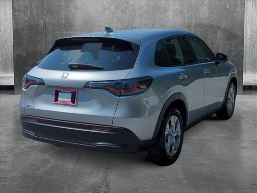 2025 Honda HR-V LX