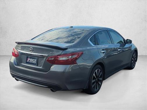 Gun Metallic 2018 Nissan Altima 2.5 SV