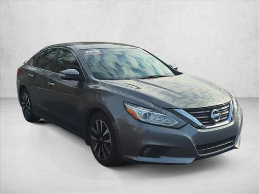 Gun Metallic 2018 Nissan Altima 2.5 SV