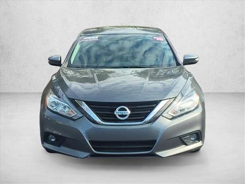 Gun Metallic 2018 Nissan Altima 2.5 SV