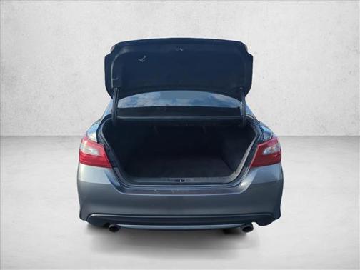 Gun Metallic 2018 Nissan Altima 2.5 SV