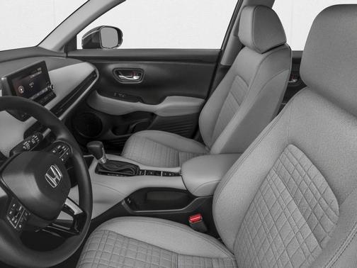 Platinum White Pearl 2027 Honda HR-V LX