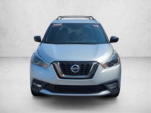 2019 Nissan Kicks SR