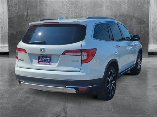 2021 Honda Pilot Touring 8-Passenger
