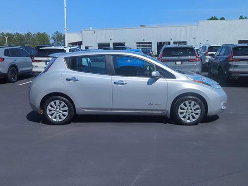 Brilliant Silver 2016 Nissan Leaf S