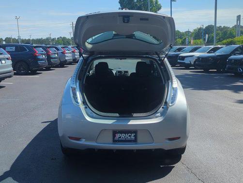 Brilliant Silver 2016 Nissan Leaf S
