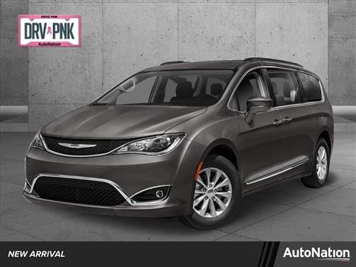 Photo 1 of 2 of 2020 Chrysler Pacifica Touring-L