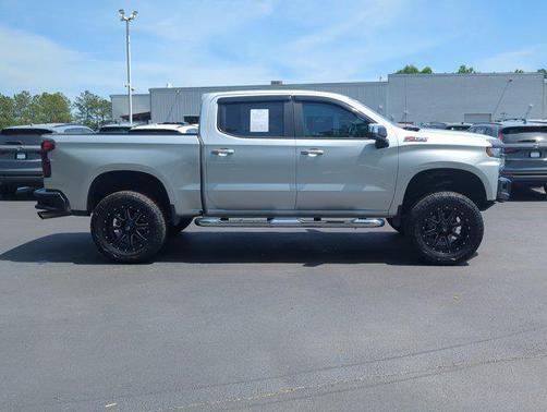 Silver Ice Metallic 2019 Chevrolet Silverado 1500 LT