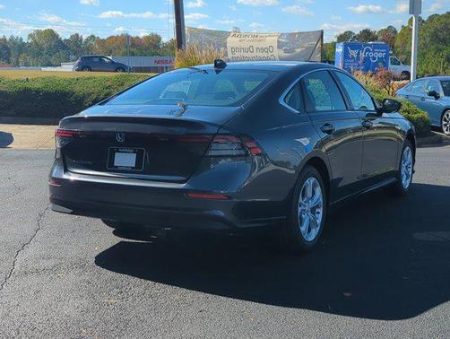 2025 Honda Accord LX 1.5T