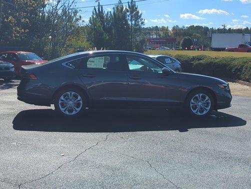 2025 Honda Accord LX 1.5T