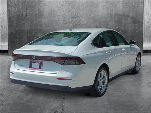 2025 Honda Accord LX 1.5T