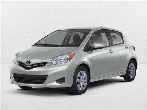 2013 Toyota Yaris LE