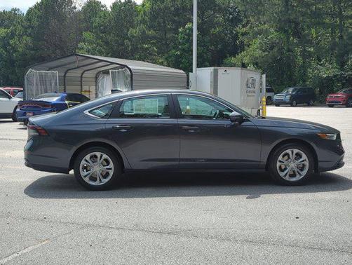 2025 Honda Accord LX 1.5T