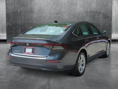 2025 Honda Accord LX 1.5T