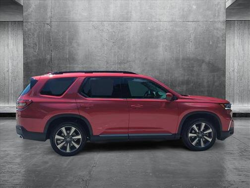 2025 Honda Pilot Touring 8-Passenger