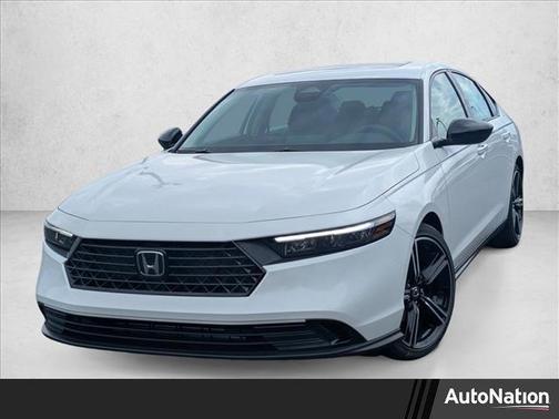 Platinum White Pearl 2026 Honda Accord SE