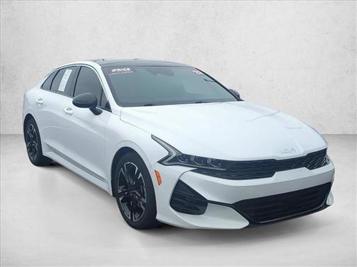 2022 Kia K5 GT-Line