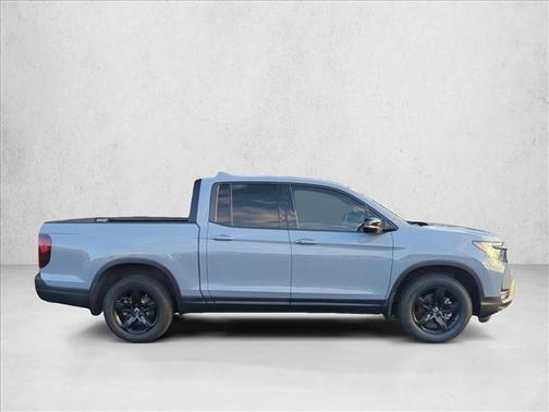 2023 Honda Ridgeline Black