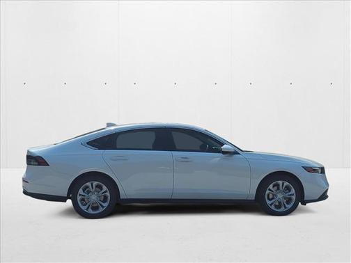 2025 Honda Accord LX 1.5T