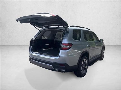 Solar Silver Metallic 2026 Honda Pilot Elite