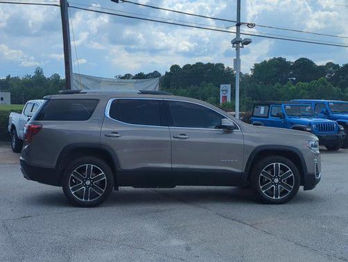 2023 GMC Acadia FWD SLT