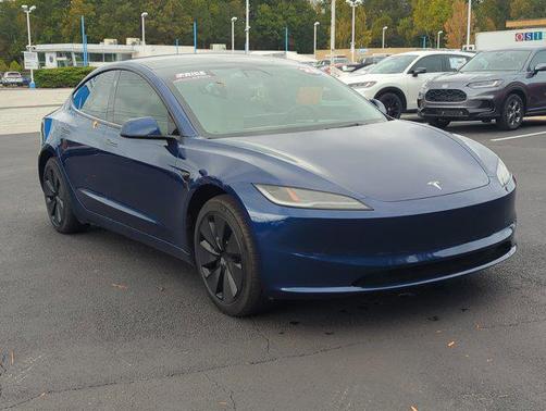 2025 Tesla Model 3 Long Range