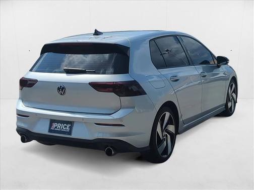 2022 Volkswagen Golf GTI 2.0T SE DSG